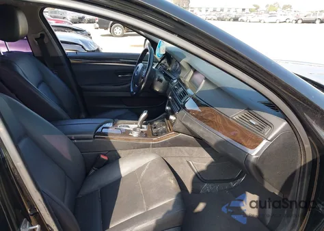 2015 BMW 528I из США, поврежденный, VIN WBA5A5C58FD522235